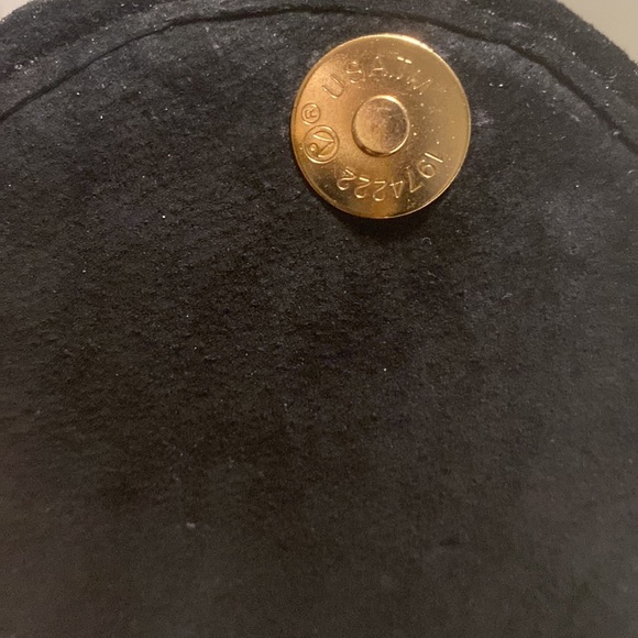 NWOT suede vintage purse. - Picture 13 of 14